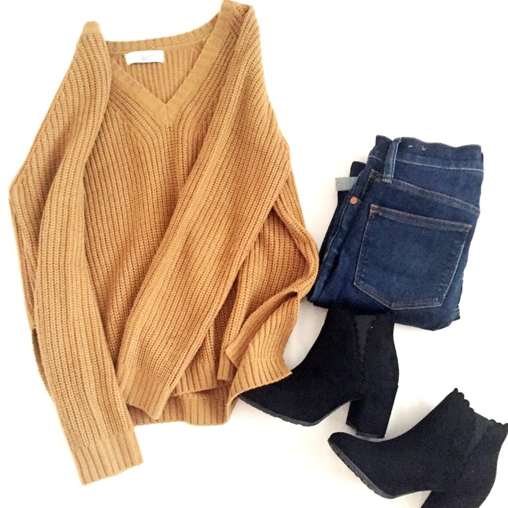 Carly Jean Los Angeles CJLA Mustard Knit Sweater